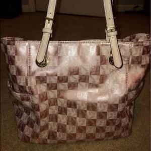 Michael Kors rose gold purse